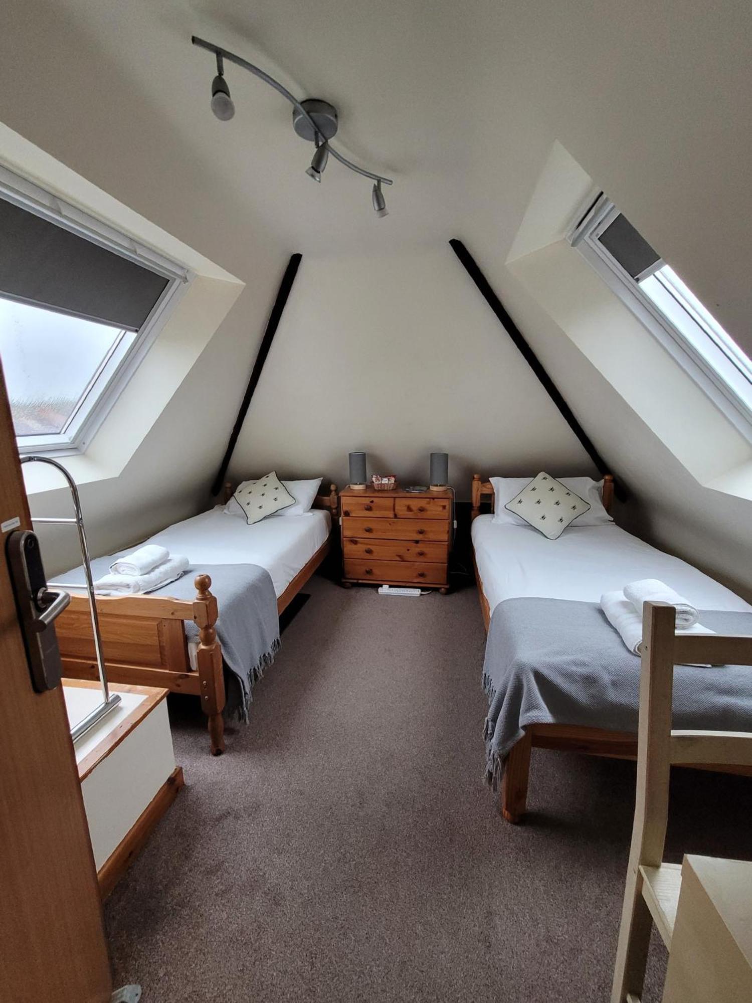 Cornerways Guest House อ็อกซ์ฟอร์ด ภายนอก รูปภาพ